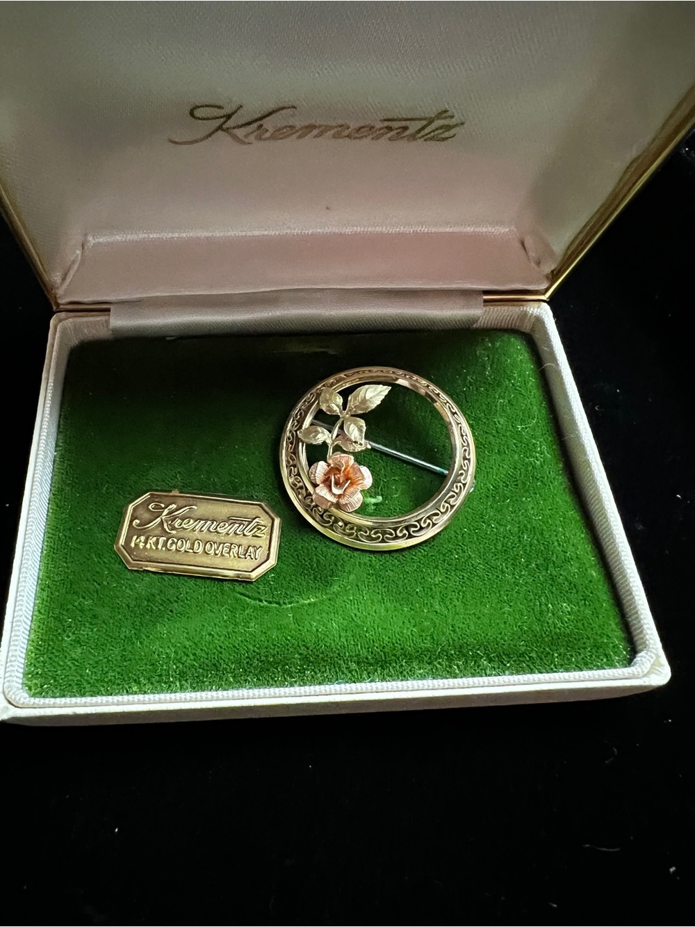 Vintage Krementz Signed Gold Tone Brooch